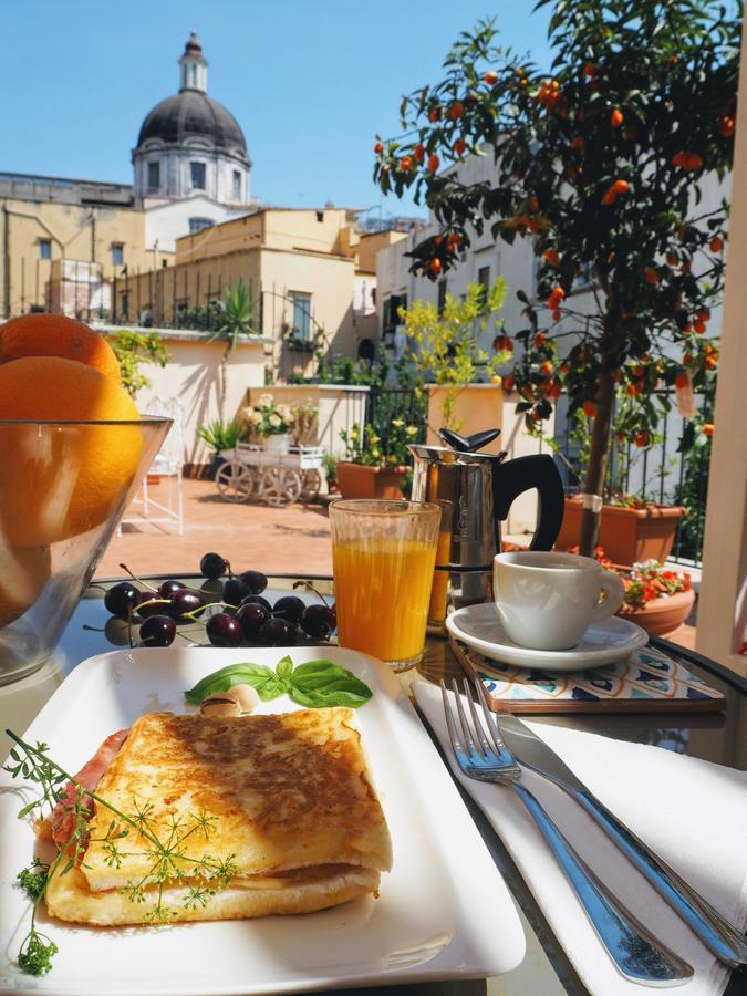 B&B Palazzo Mirelli Naples Luaran gambar